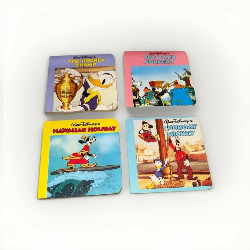 Little Treasury Of Walt Disney Mickey And Friends 6 Mini Books VTG 1986